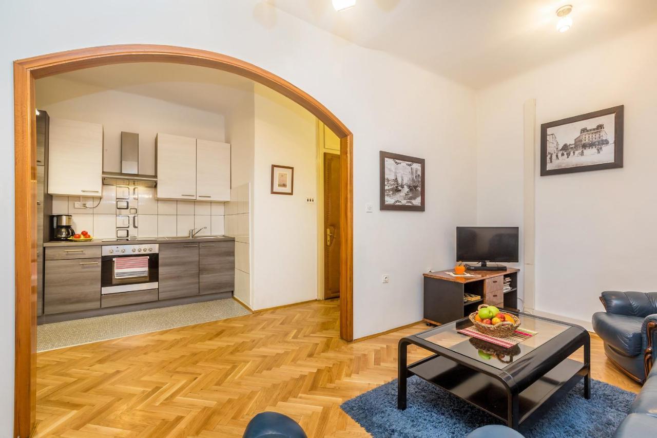 Apartment Juna Rijeka Exterior photo